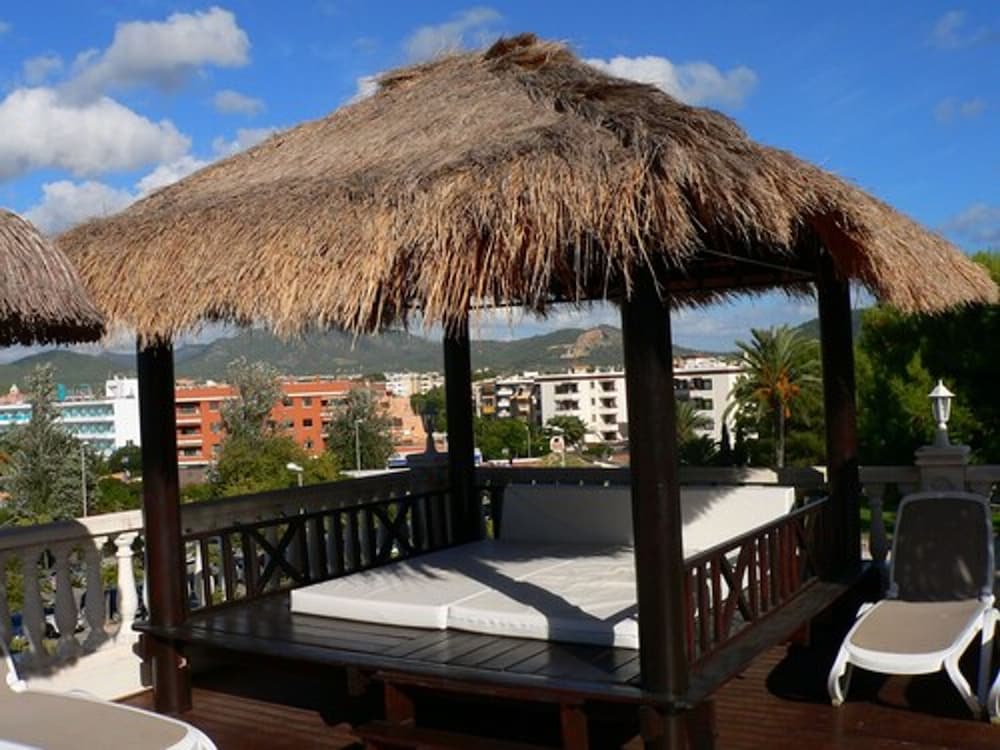 Bon Repos Hotel 10/58