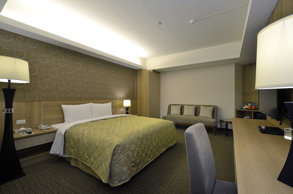 Hoya Resort Hotel Chiayi 15/30