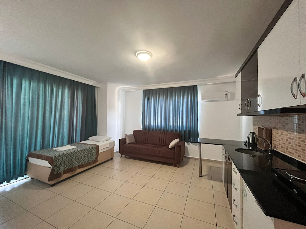 Gurses Life Hotel 18/50