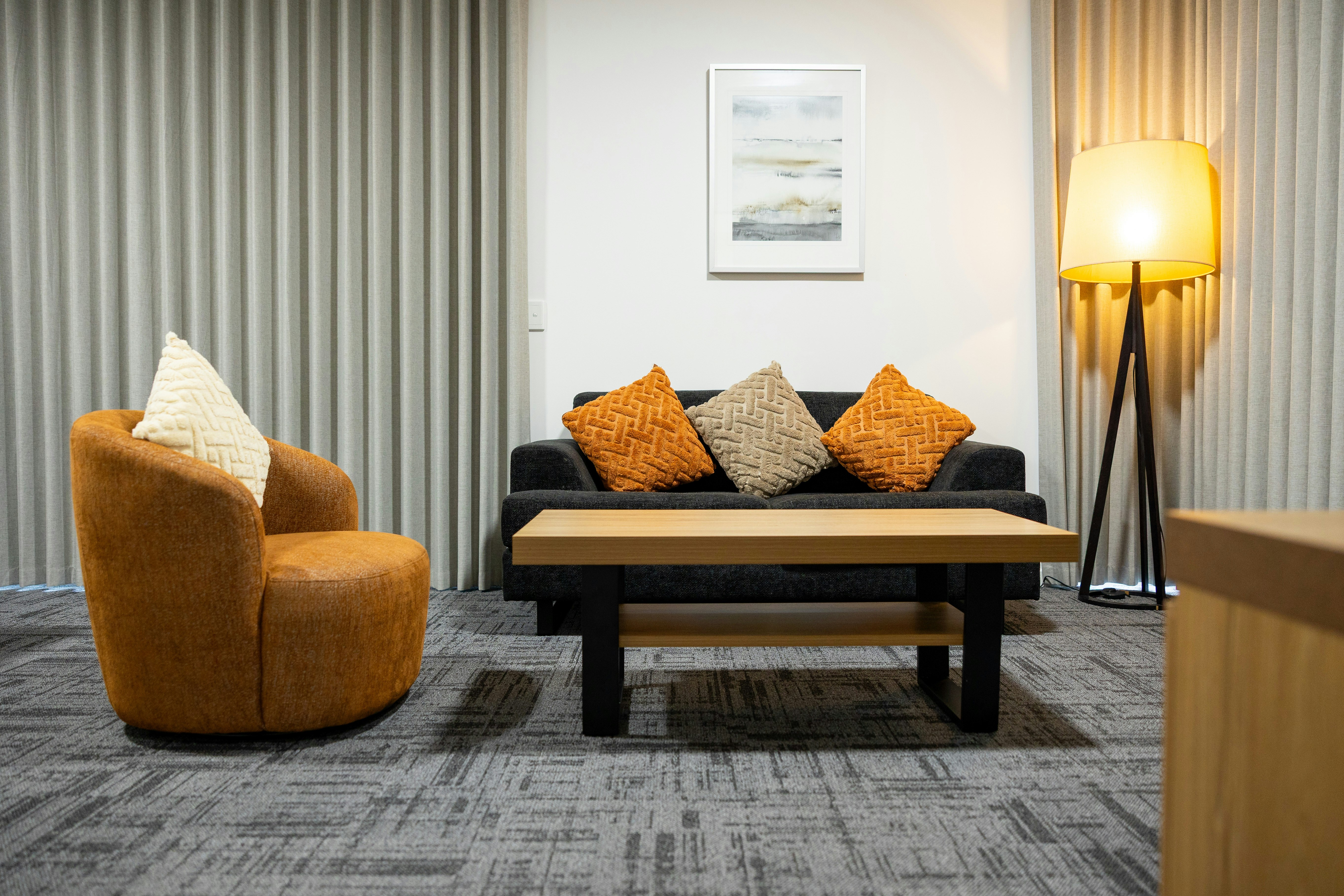 Baileys Serviced Apartments 60/76