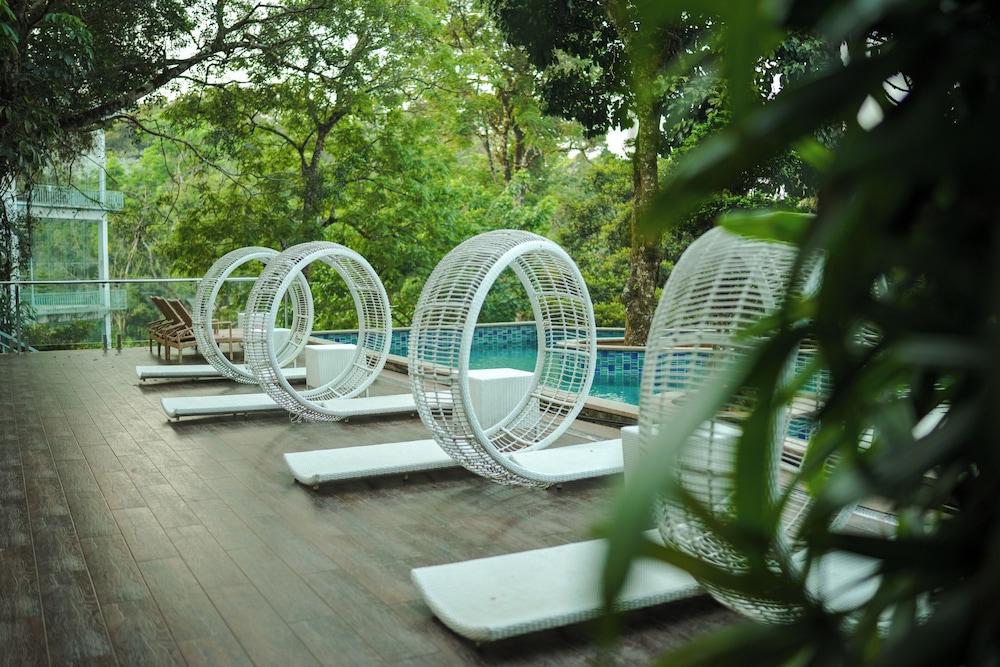 Elixir Woods Resort And Spa 28/49