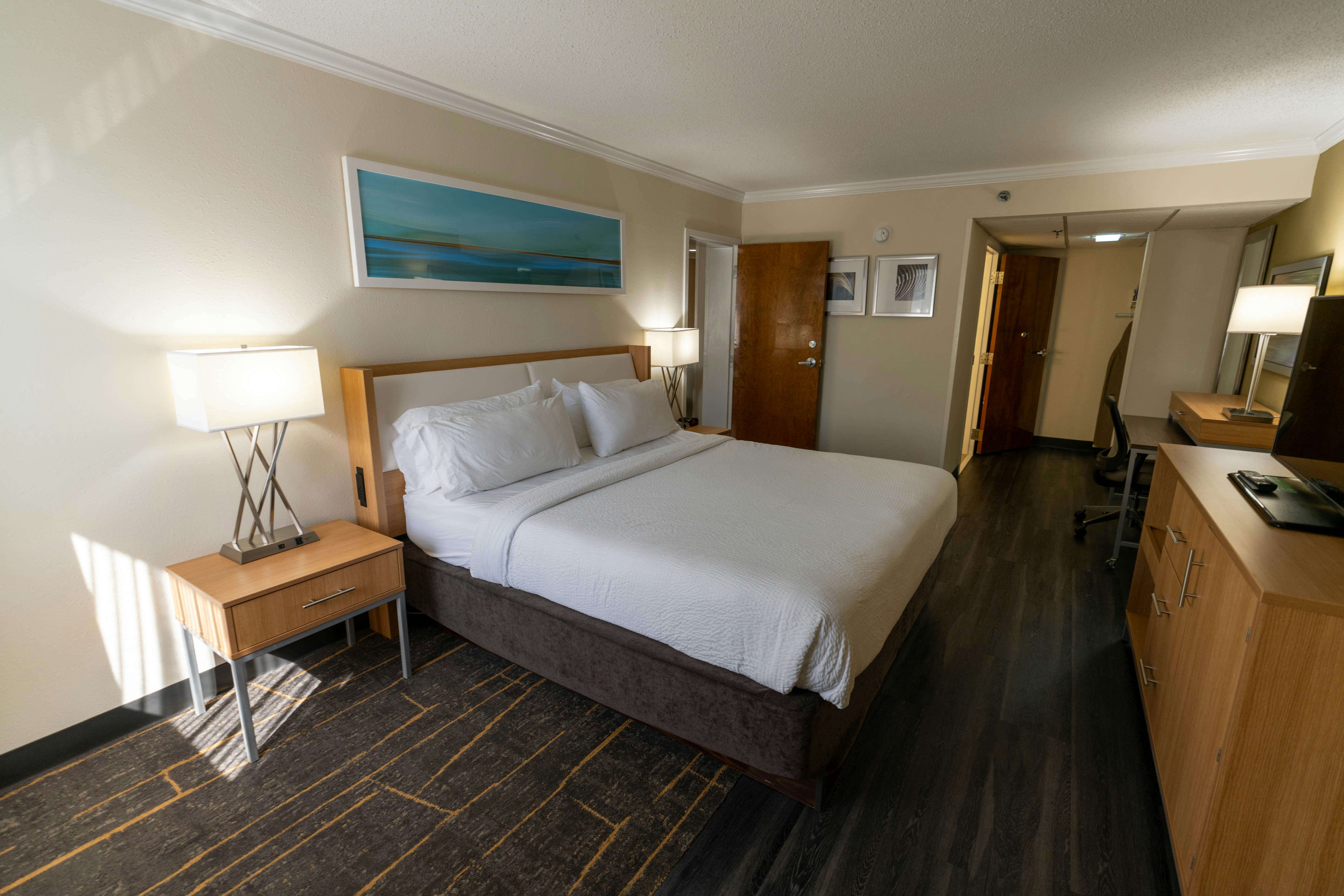 Holiday Inn Greenville 8/39