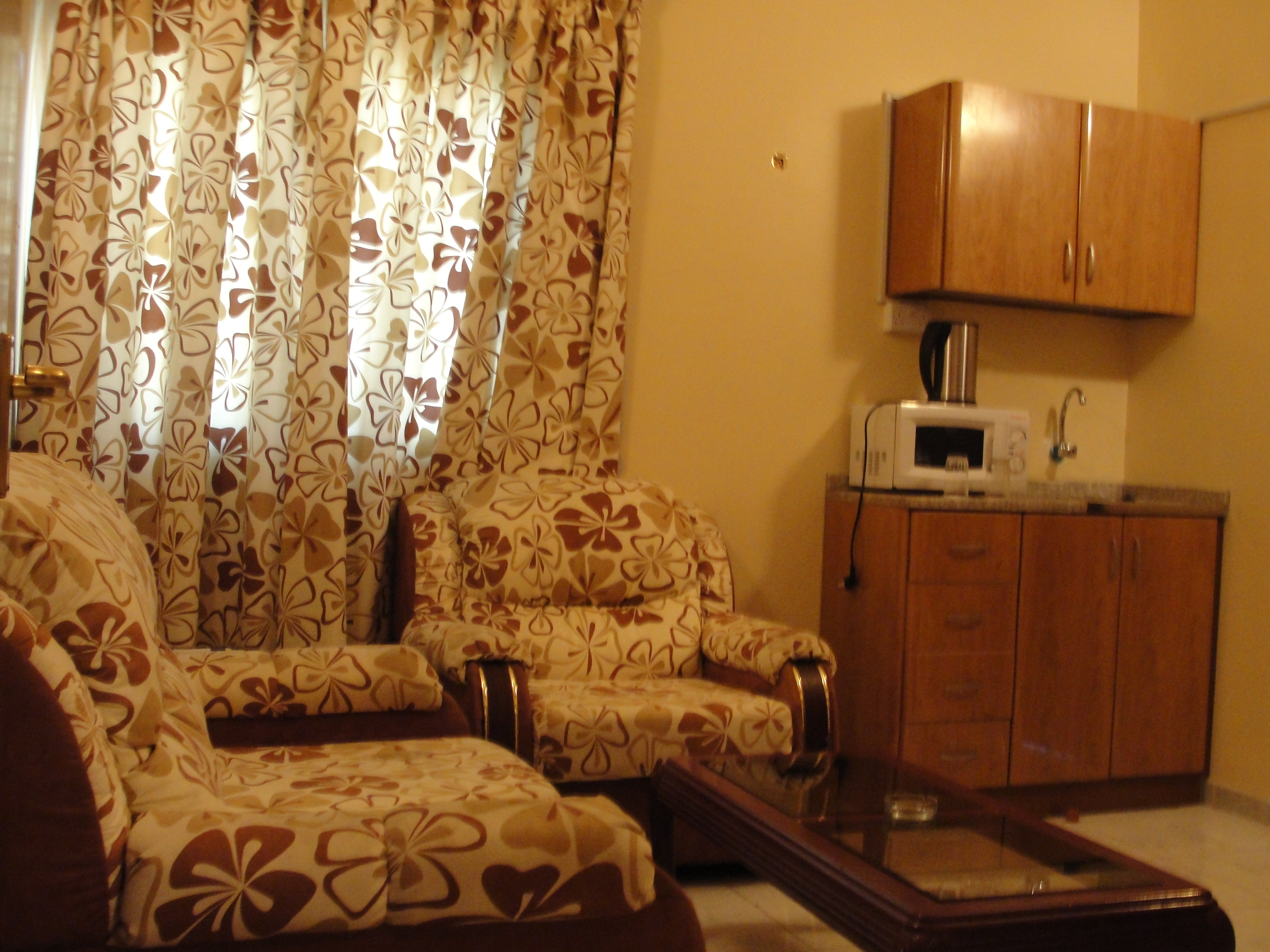 Summer Land Hotel 15/20