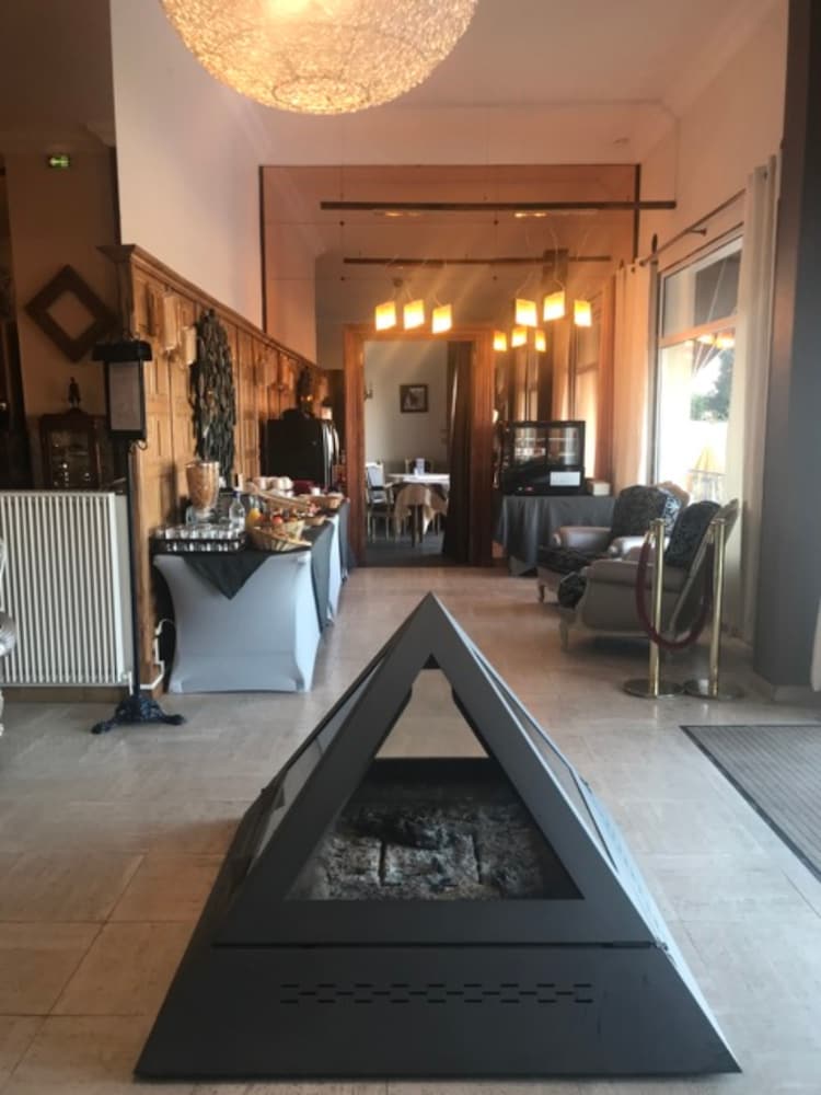 ARC HOTEL SUR MER 45/62