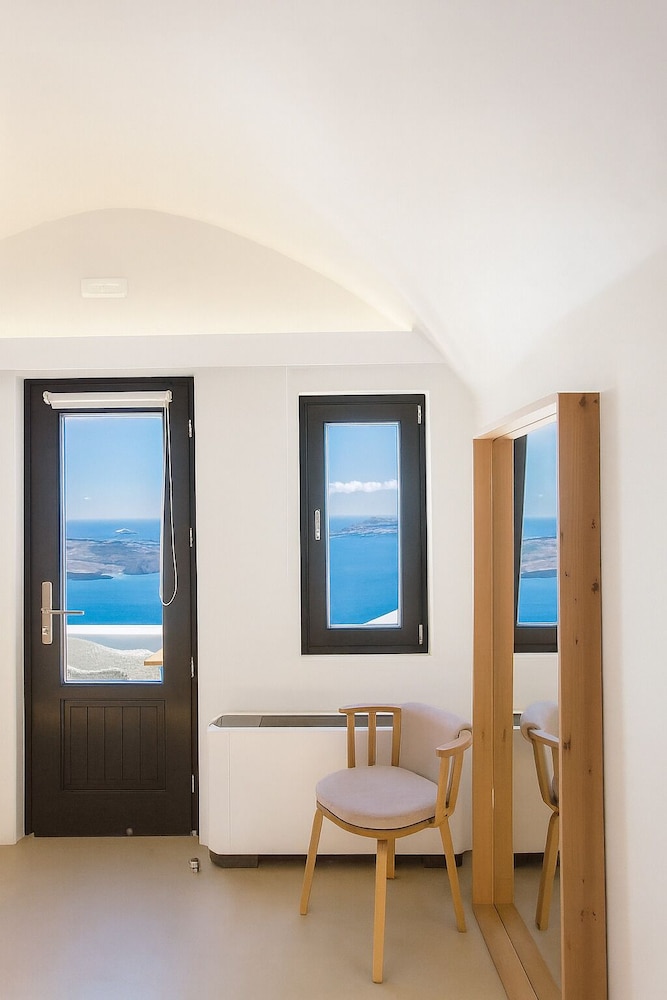 Chic Hotel Santorini 31/50