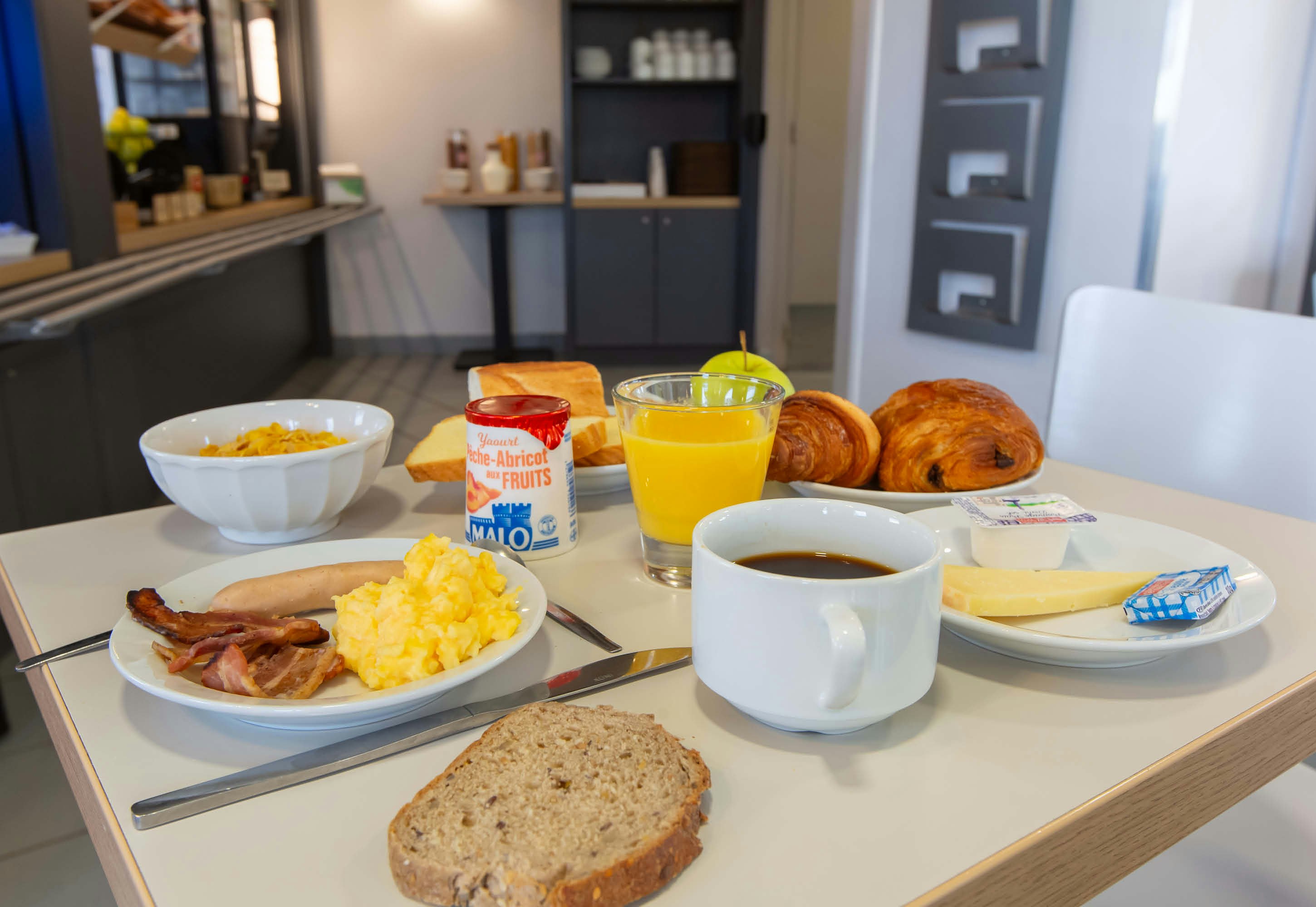 B&B HOTEL Blois Sud Vineuil 16/23