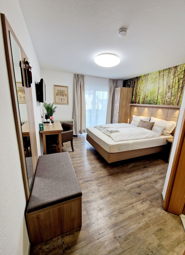 Hotel Rheintal 24/49