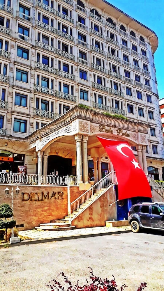 Sabiha Gokcen Hotel Istanbul Houses 3/50