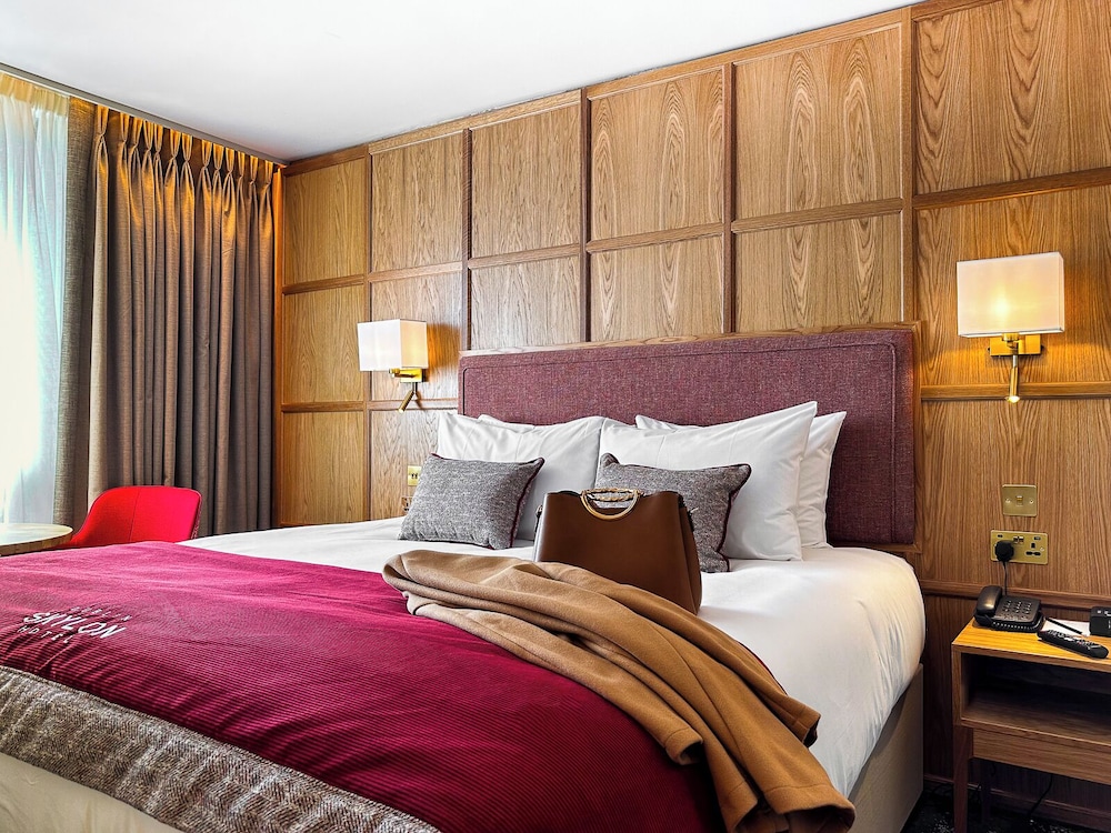Dublin Skylon Hotel 20/60