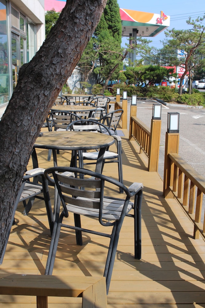 HOTEL PARKWOOD INCHEON AIRPORT 49/70