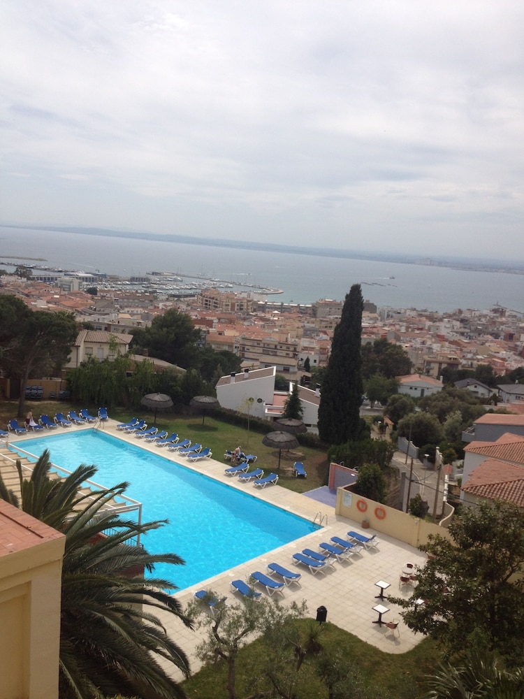Hotel Grecs 30/37