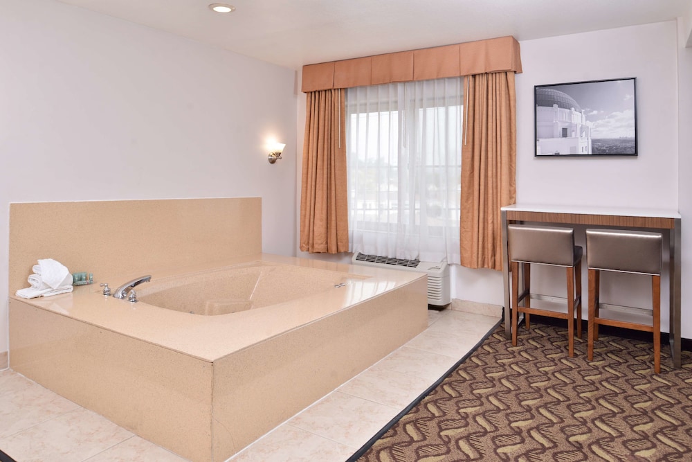 Best Western Airport Plaza Inn - Los Angeles LAX Hotel 21/39