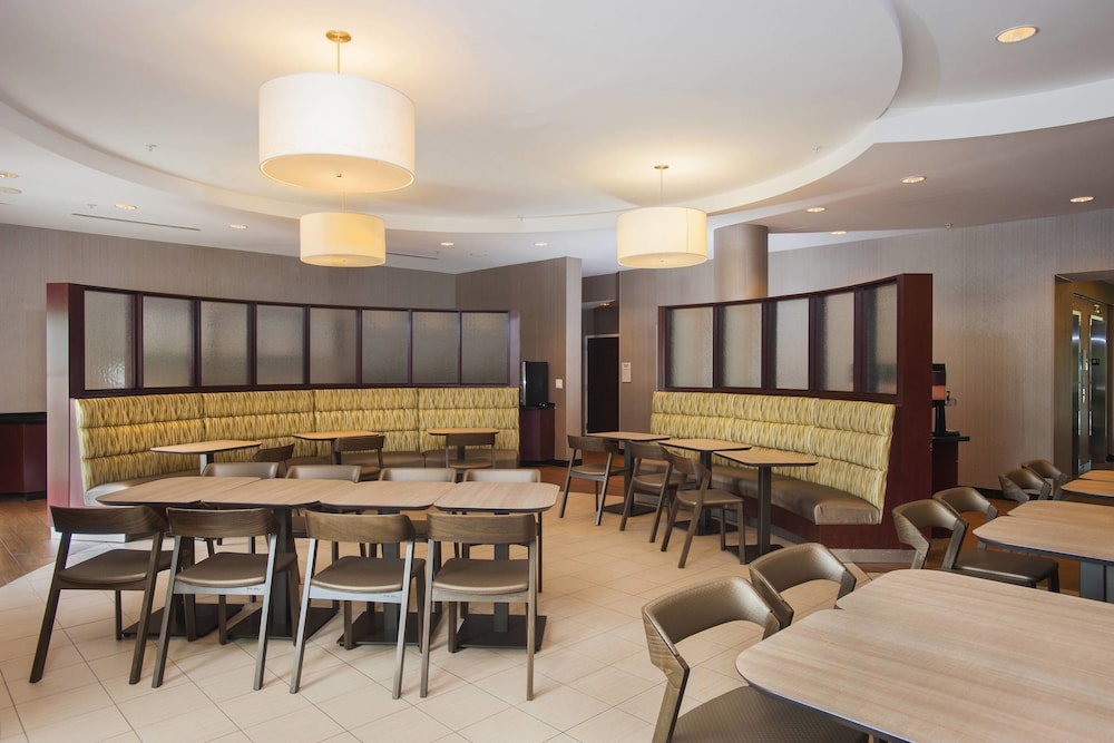 Springhill Suites Birmingham Colonnade 44/56