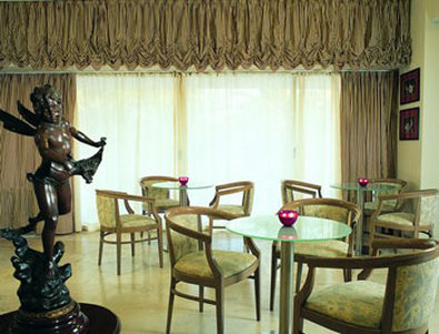 Amarilia Hotel 44/54