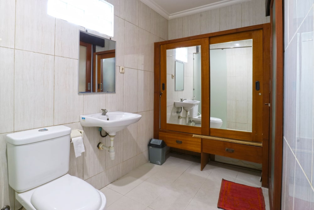 Rena Segara House 50/50