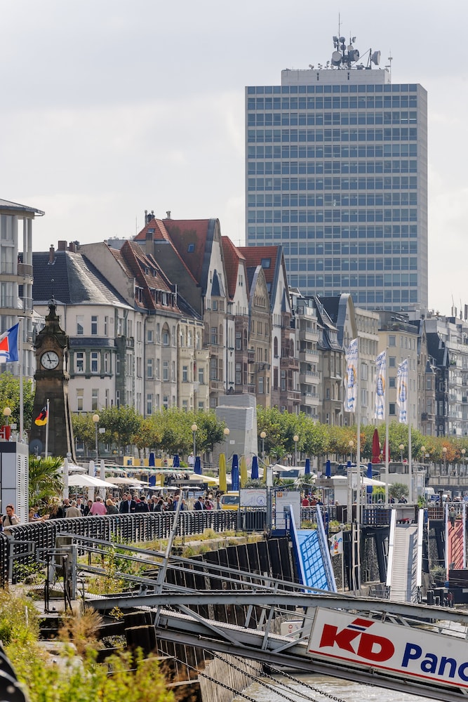Mercure Hotel Dusseldorf City Center 40/48