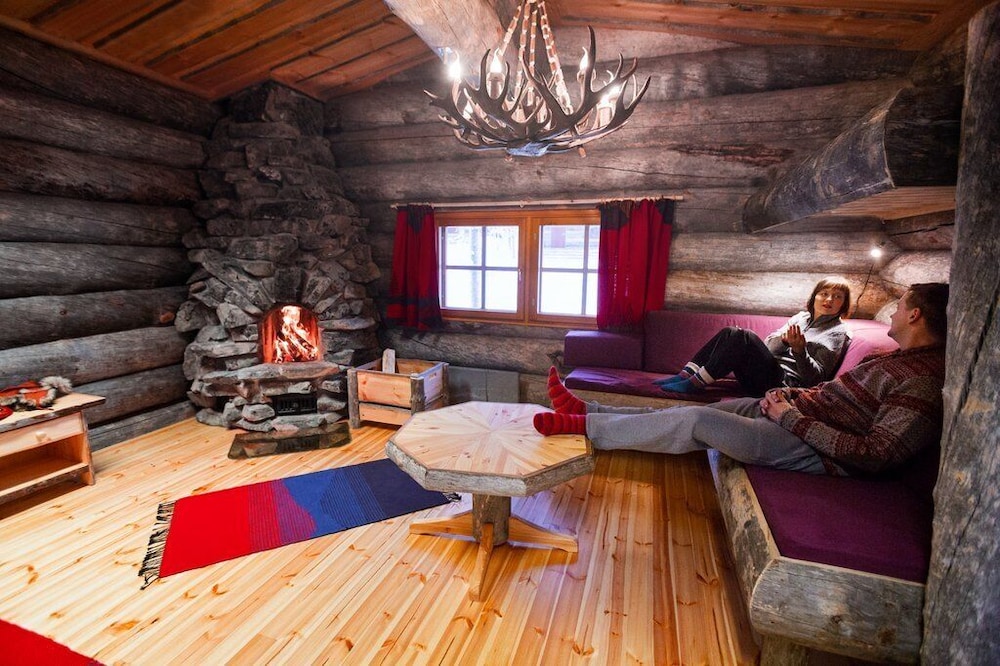 Kakslauttanen Arctic Resort 50/68