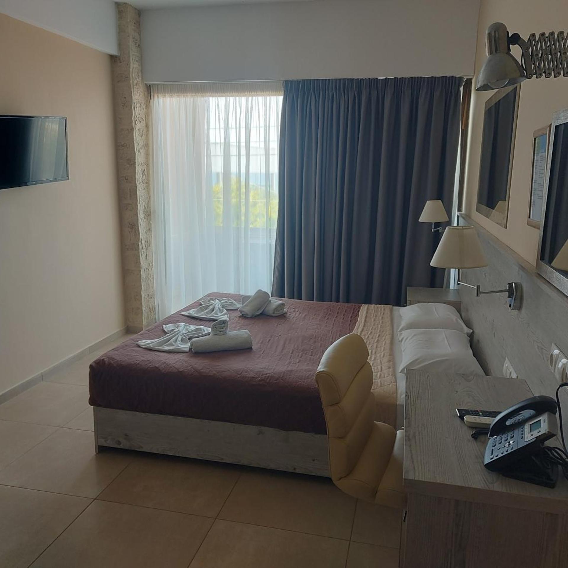 Room, Double Bed, Sea View, Santo George Beach 5/10