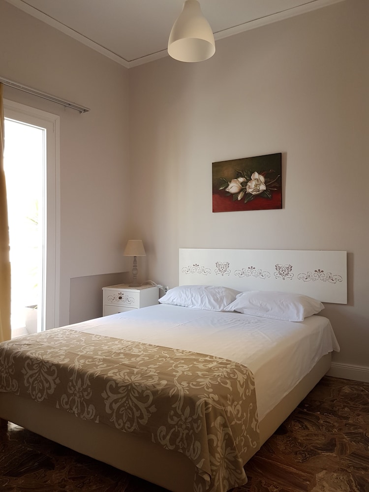Heraklion Old Port Apartments 17/48