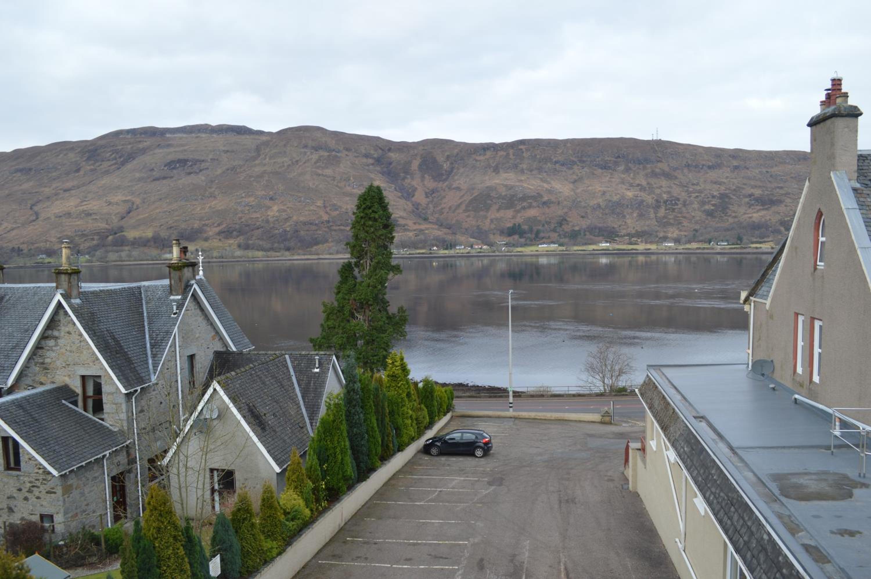 Cruachan Hotel 51/55