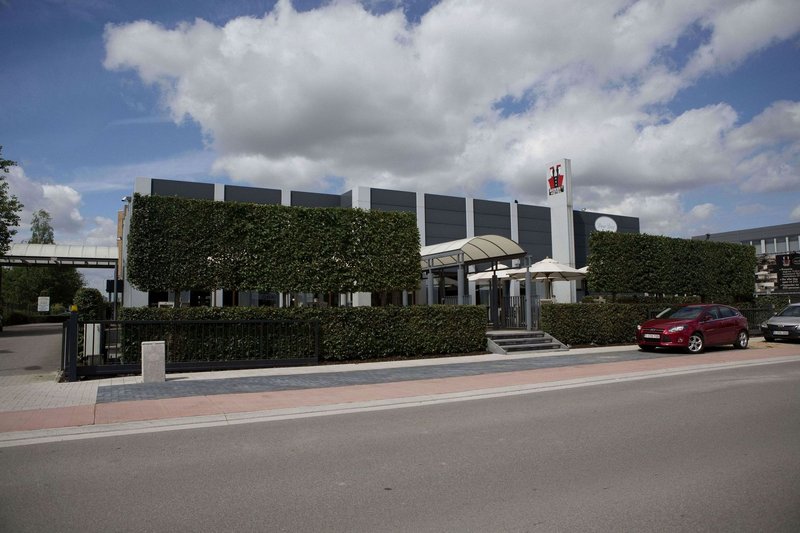 Gosset Hotel 45/45