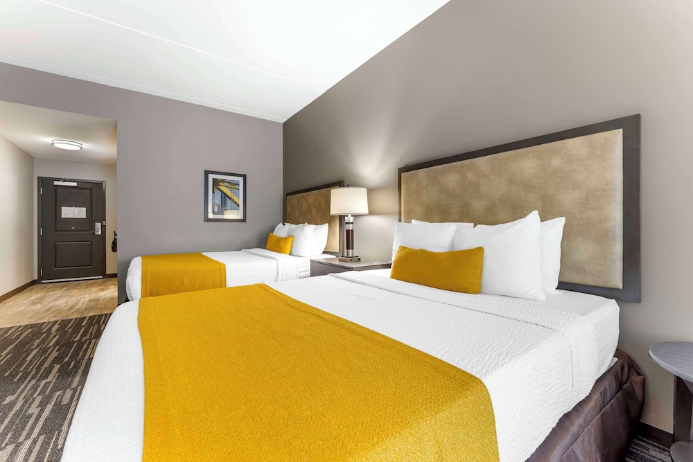 Standard, 2 Queen Beds, Accessible