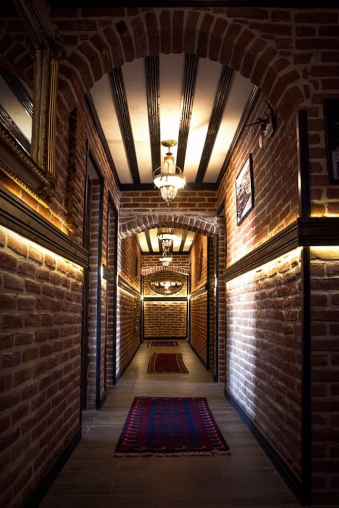 Cunda Aksac Otel 22/50