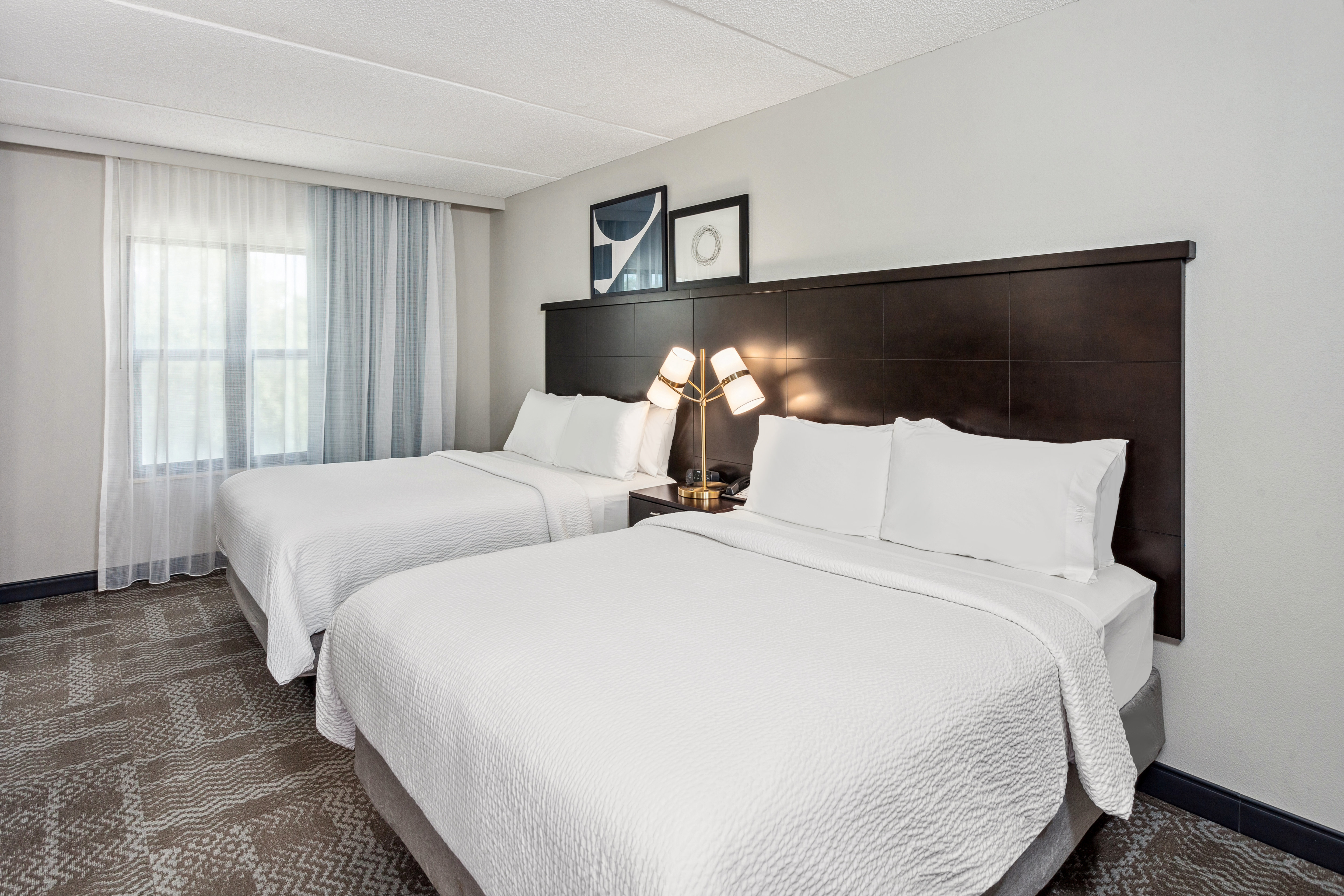 2 Bedrooms, Suite, 1 King and 2 Queen Beds