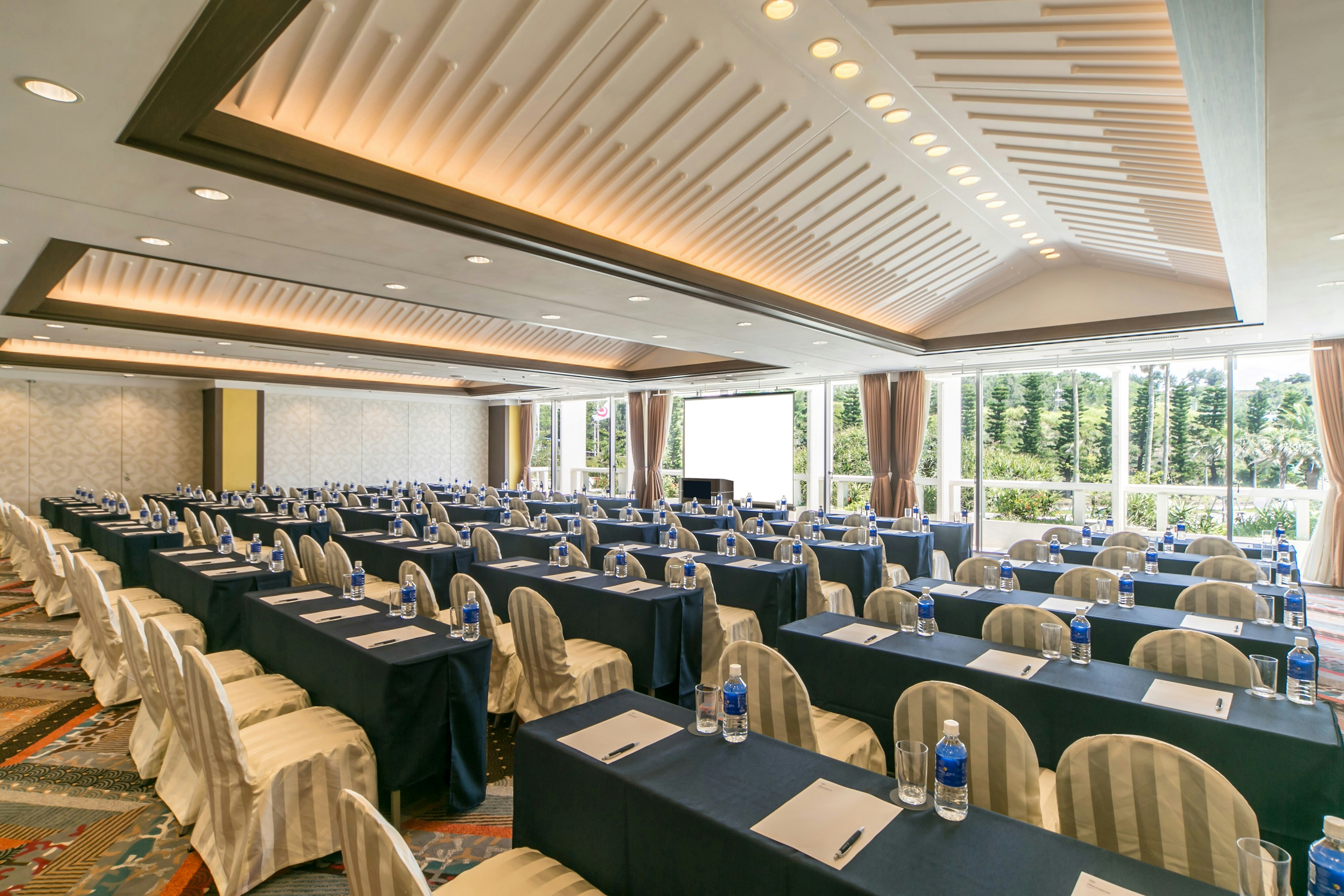 Sheraton Okinawa Sunmarina Resort 35/50