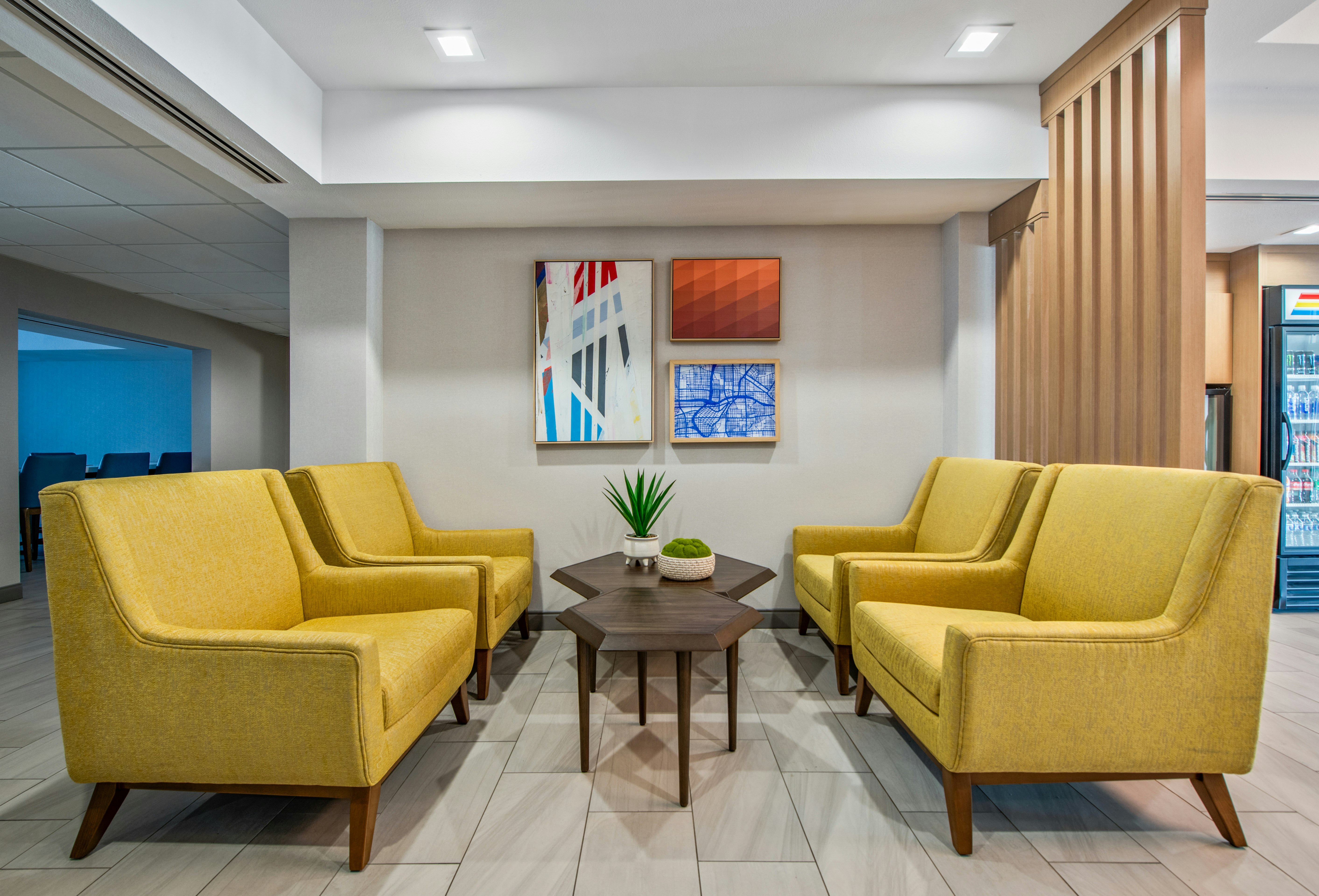 Holiday Inn Express Hotel & Suites San Diego-Sorrento Valley 38/59
