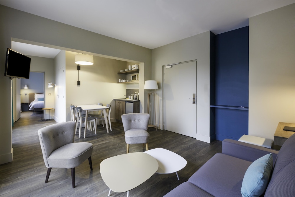 Best Western La Porte Des Chateaux 38/67