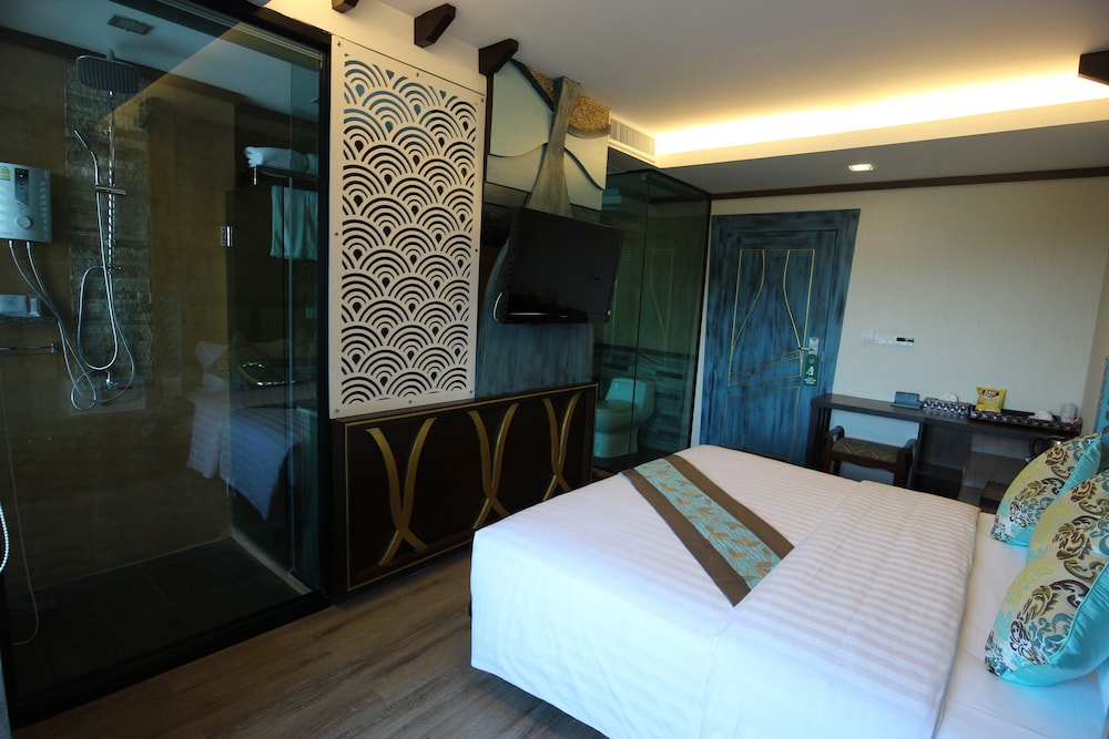 Phi Phi Nice Beach Hotel Hip 45/73