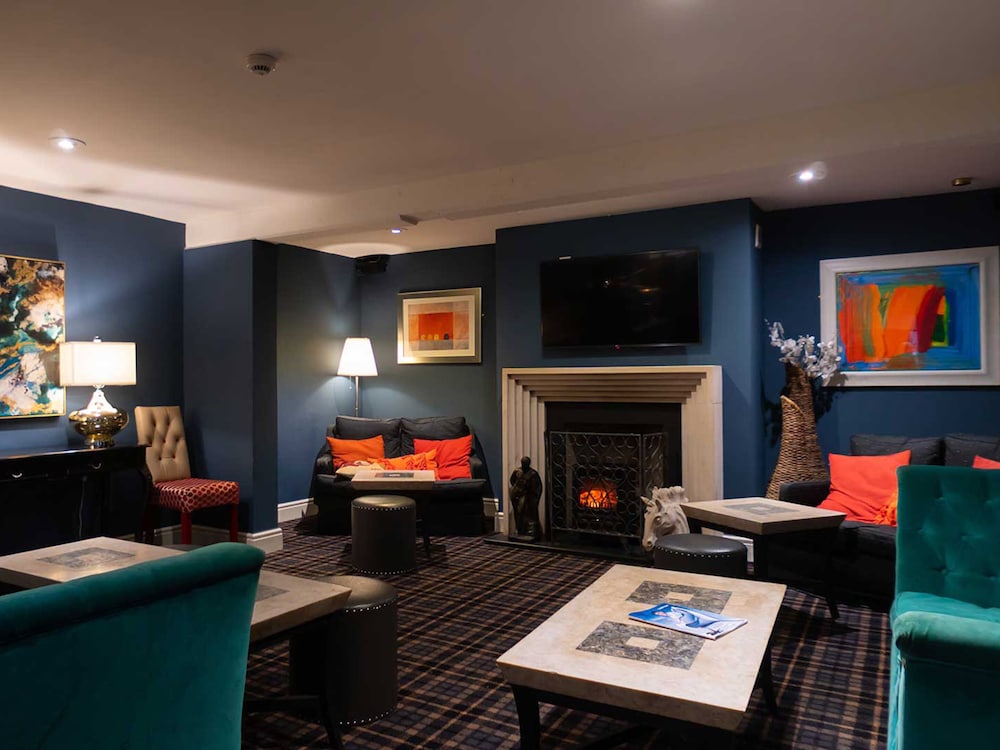 Hotel Wrexham 32/50