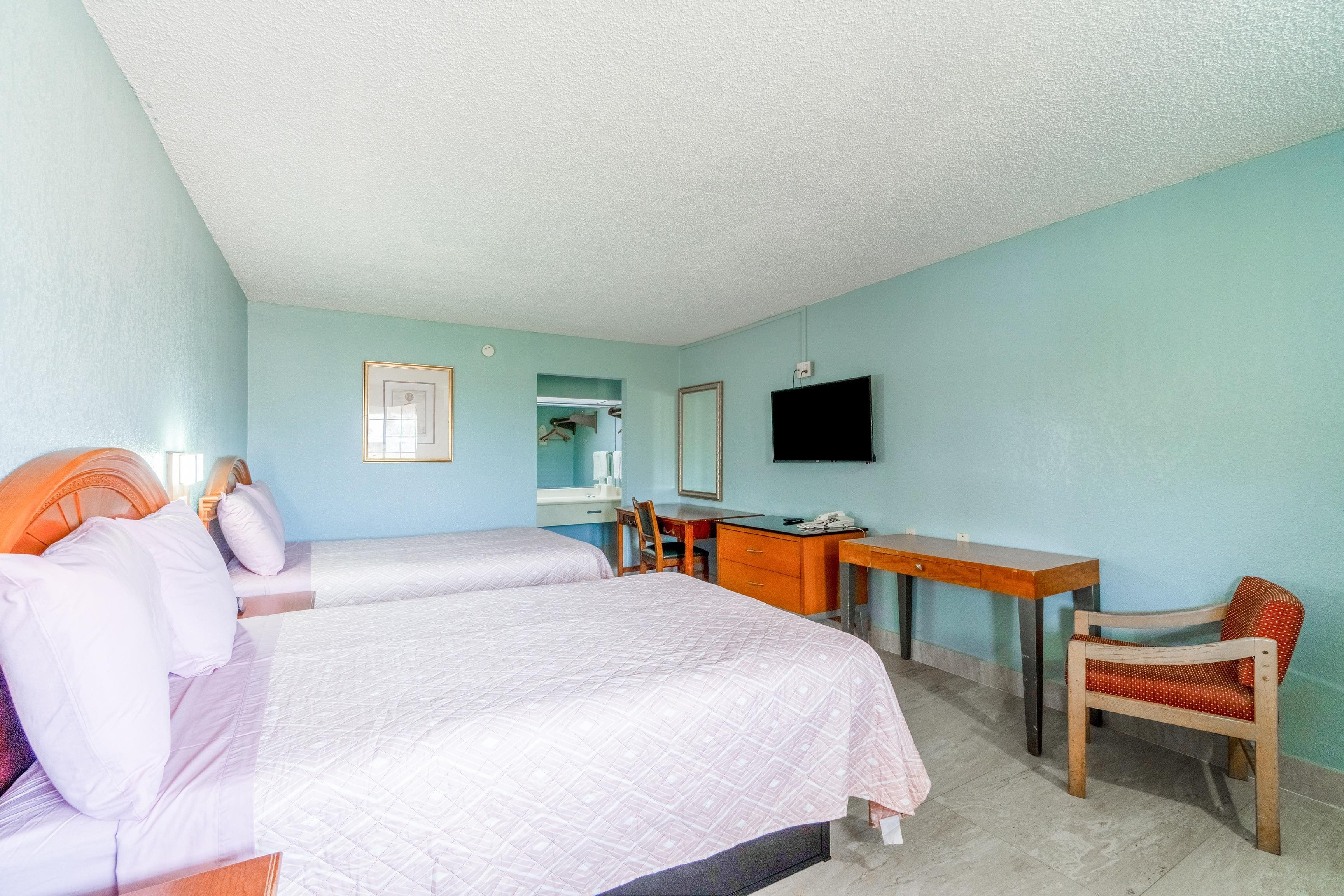 Lone Star Inn & Suites Harlingen TX 22/60