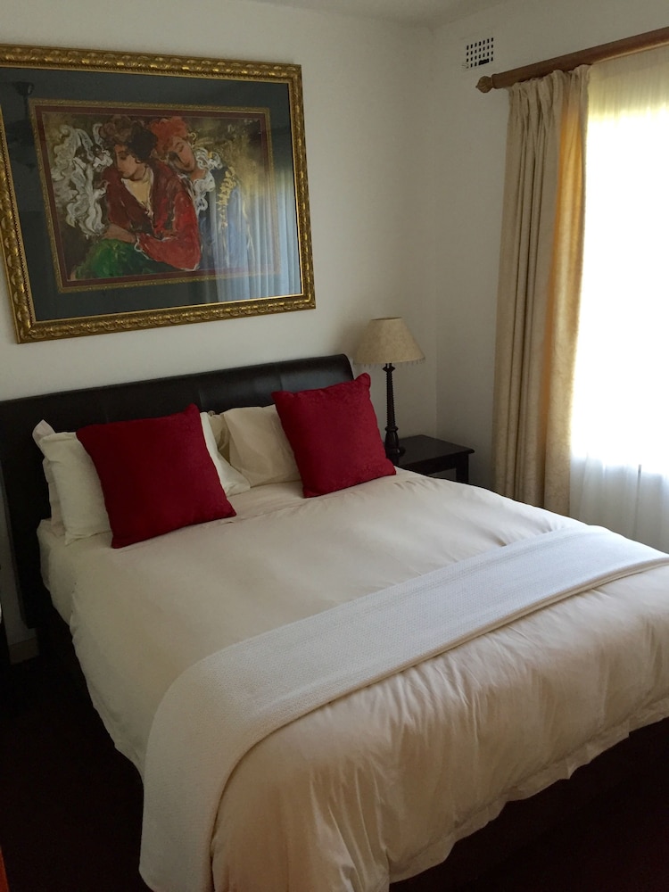 Kingston Place Guest House 12/62