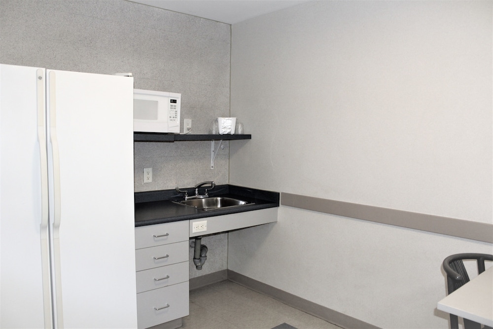 Residence & Conference Centre - Niagara-on-the-Lake 20/46