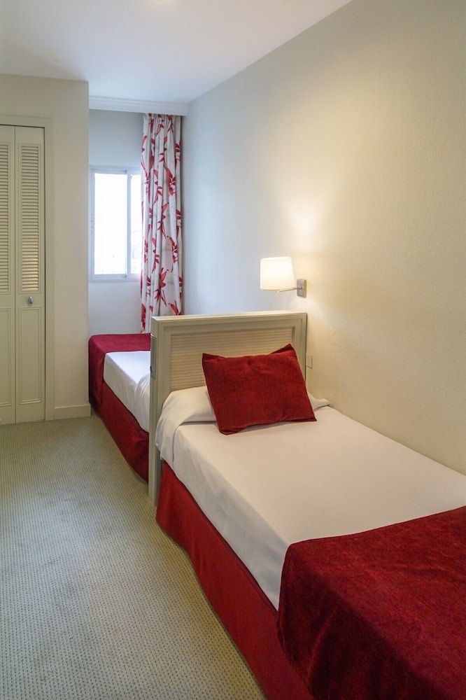 Ona Marinas de Nerja Spa Resort 22/72