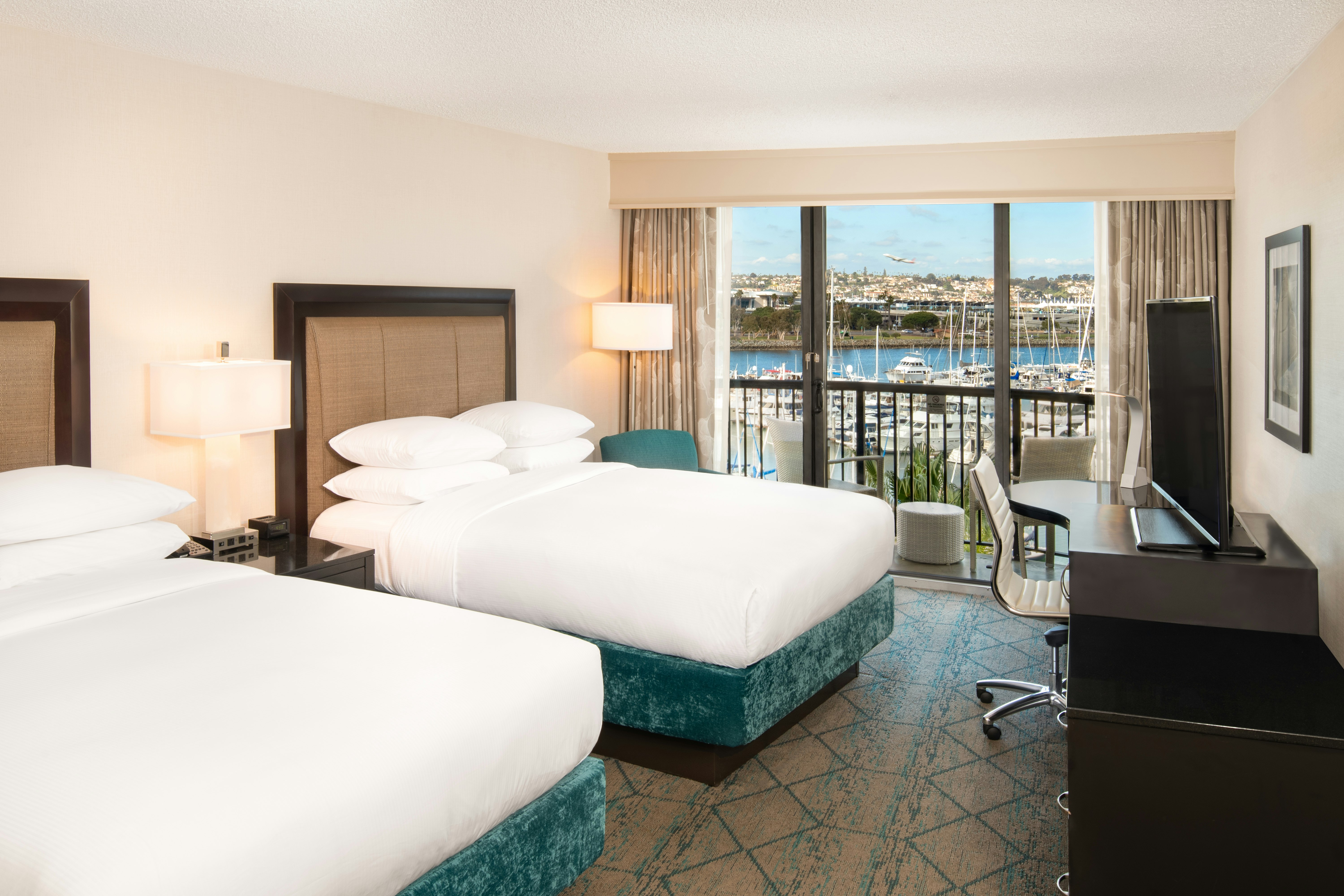room, 2 queen beds, marina view