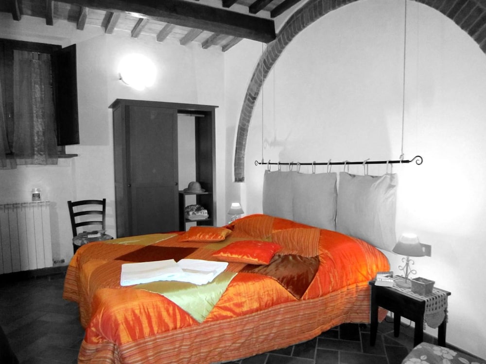 B&B Le Logge Di Sopra 4/42