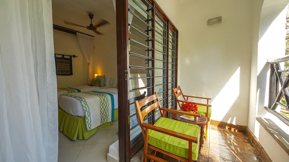 Papillon Lagoon Reef Hotel 22/61