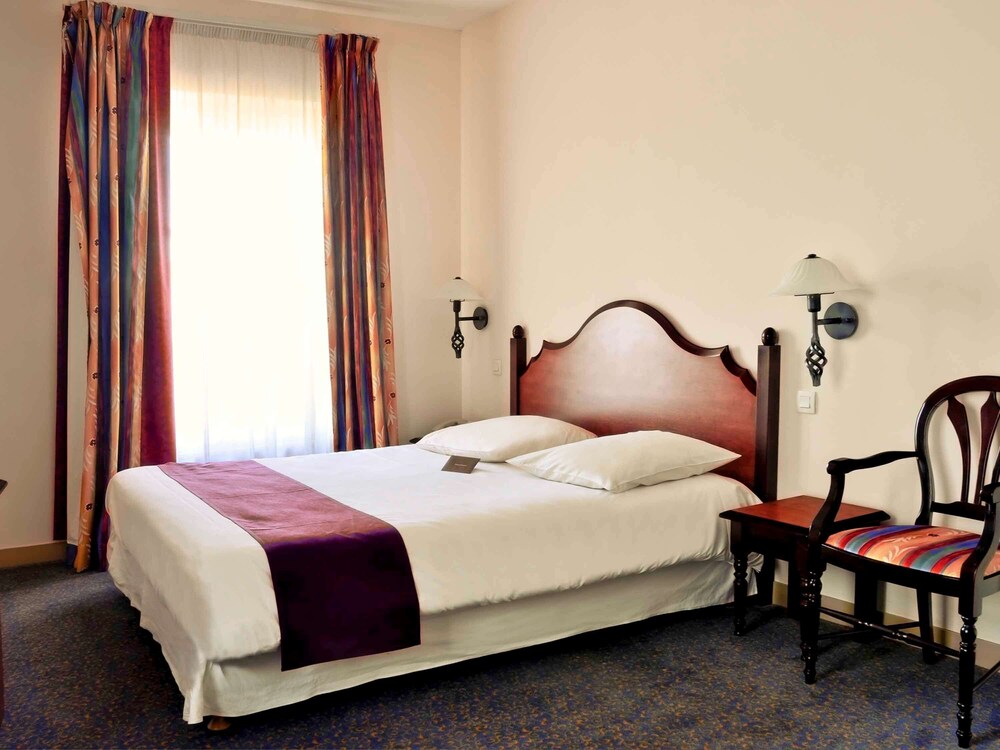 Mercure Montauban 15/53