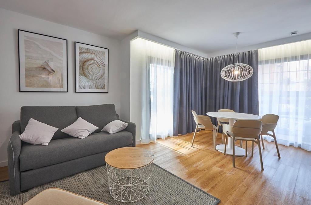 Rentalmar Suites Salou 9/17