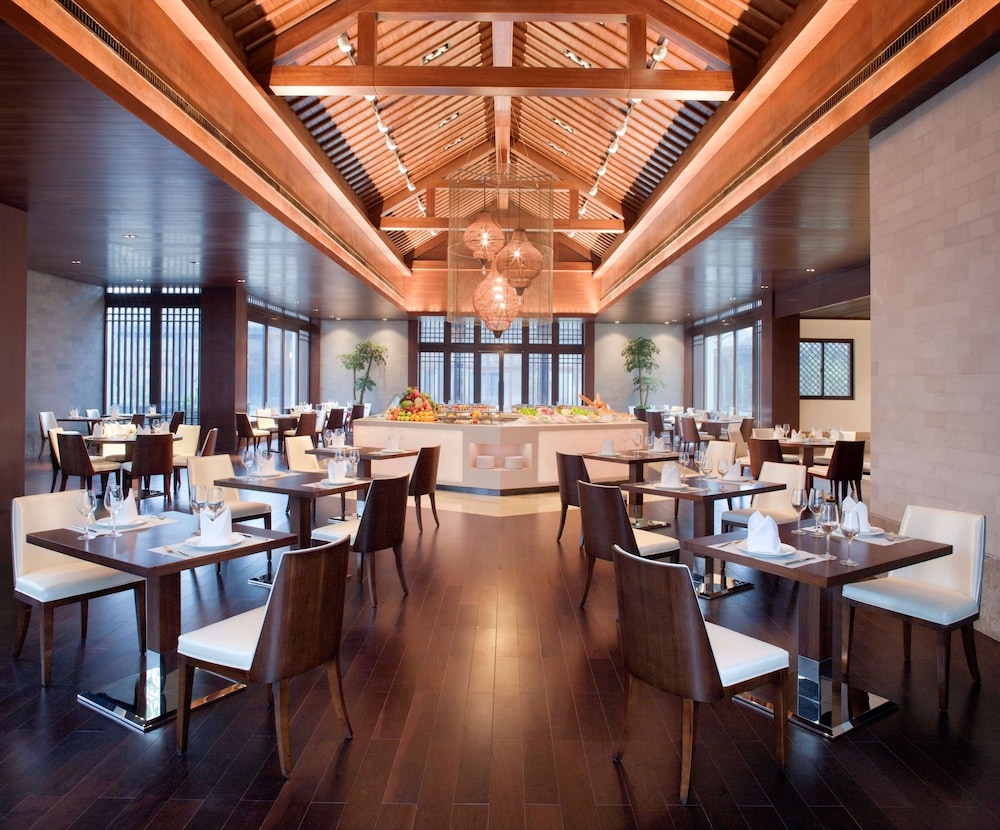 Radisson Blu Resort Wetland Park Wuxi 30/49