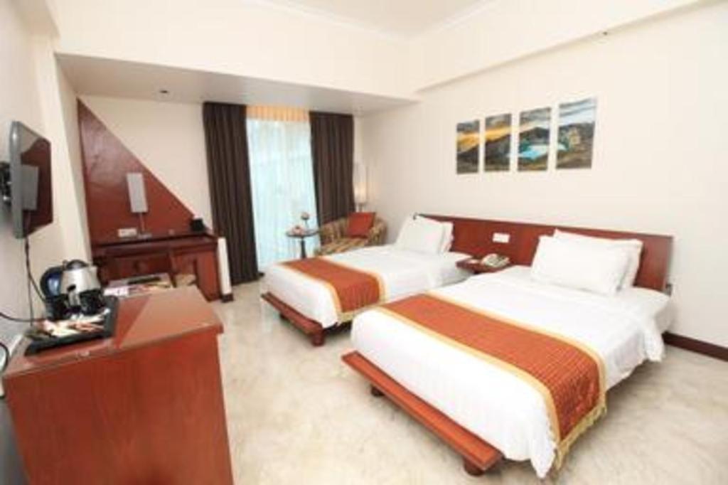 Grand Surya Hotel Kediri 18/51