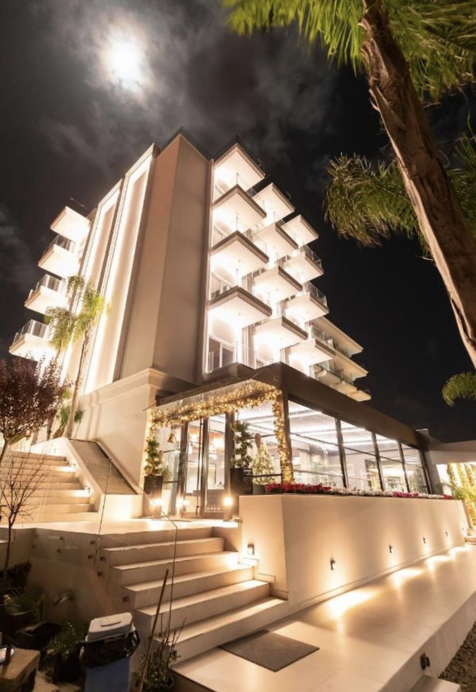 Demi Hotel in SARANDE