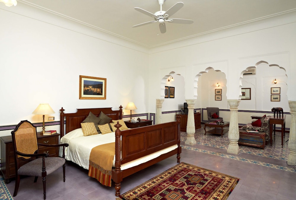 SAMODE HAVELI 21/55