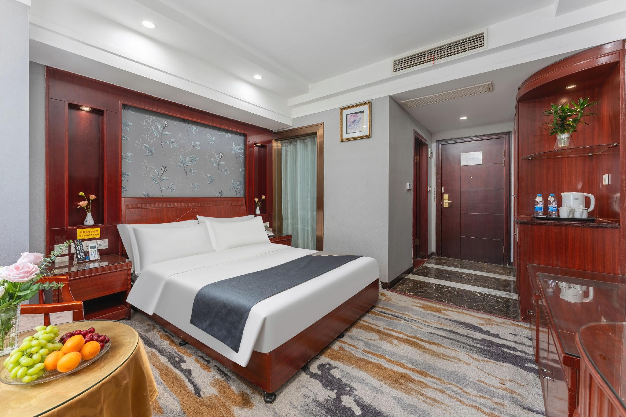 Chuanlong Hotel 7/21