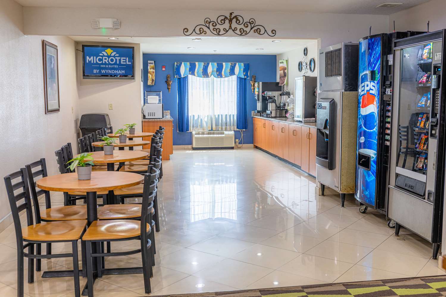 Microtel Inn Suites Kingsland 42/55