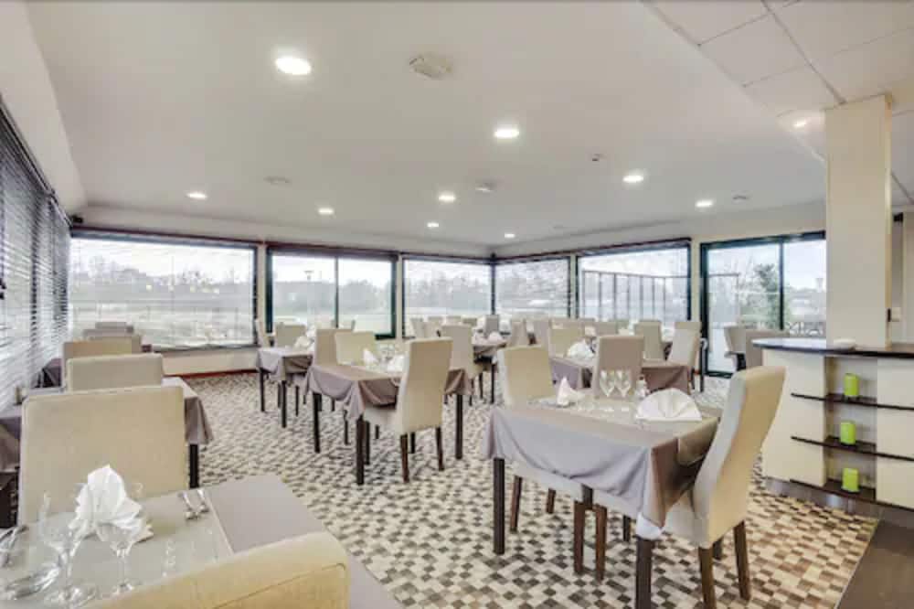 restaurant-cafeteria