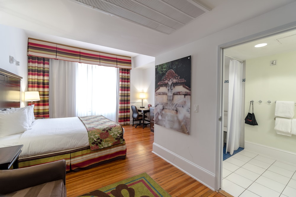 Hotel Gibbs Downtown San Antonio Riverwalk 35/66